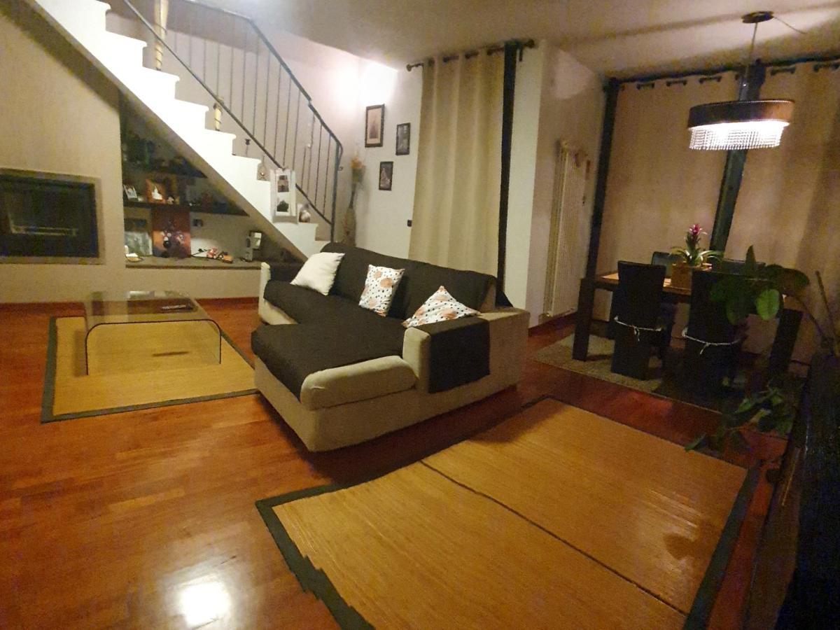 Casa Cristina Apartment ปาร์มา ภายนอก รูปภาพ